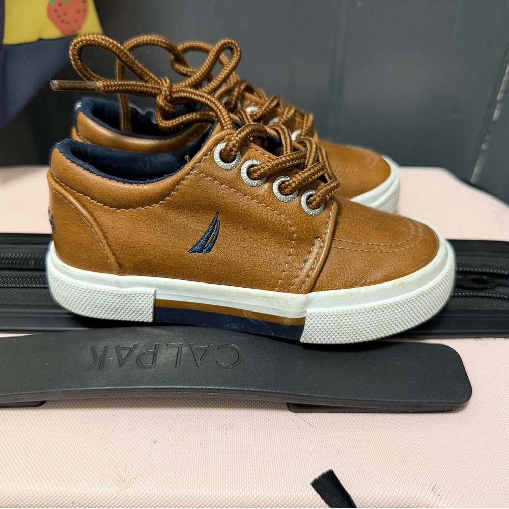 Nautica Brown & Navy Kids Lace-Up Casual Sneakers